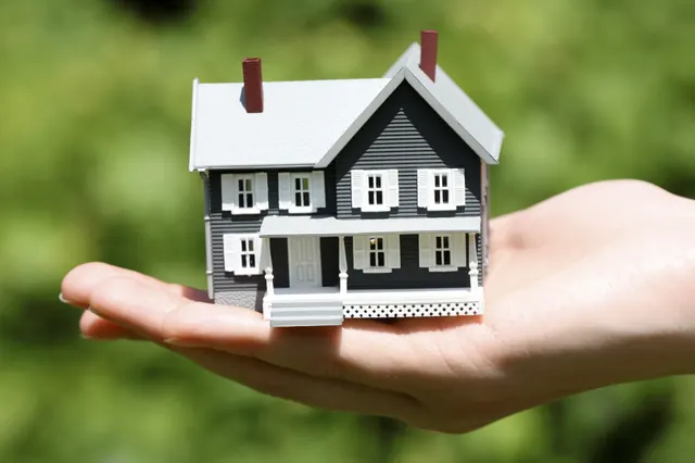 Real Estate Listings